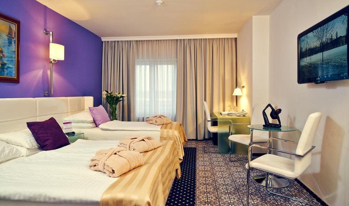 Hotel Phoenix Sesvete Ngoại thất bức ảnh